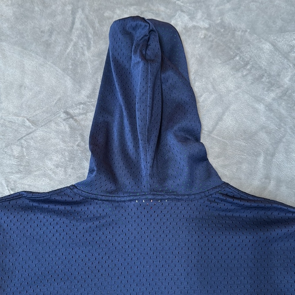 Dallas Mavericks Mitchell & Ness Youth Hardwood Classics Unbeaten Hoodie T-Shirt - Picture 11 of 14